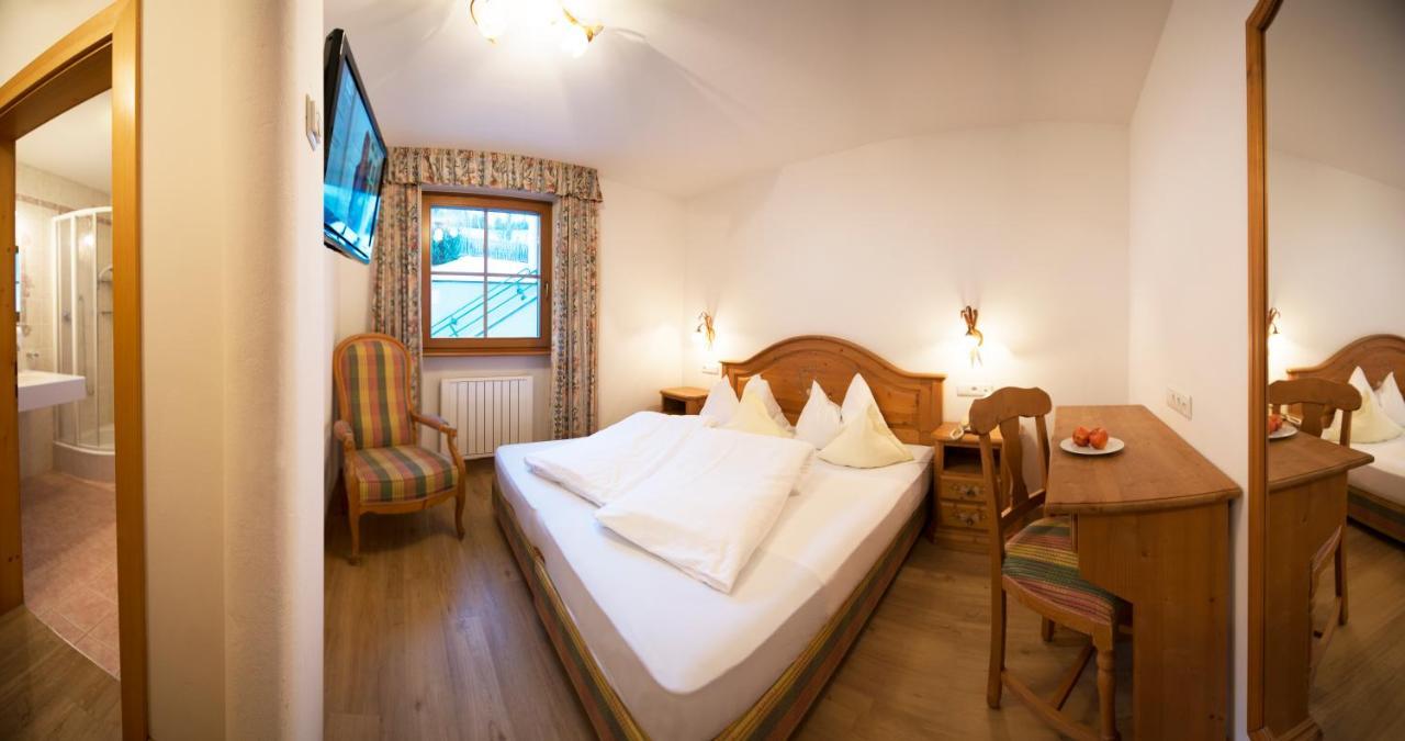 Turmhotel Gschwendt Planca di Sopra Екстер'єр фото