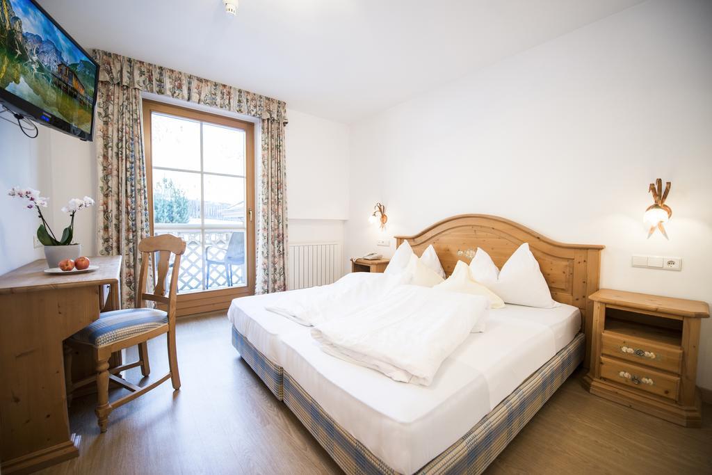 Turmhotel Gschwendt Planca di Sopra Екстер'єр фото