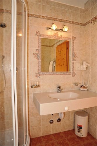 Turmhotel Gschwendt Planca di Sopra Екстер'єр фото
