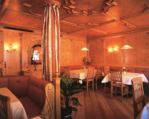 Turmhotel Gschwendt Planca di Sopra Екстер'єр фото